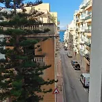 The Exchange - Designer In With Side Sea View, 300 Metres Away From * St. Paul's Bay