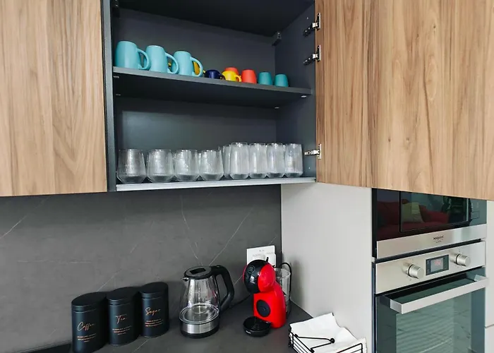 The Exchange - Designer In With Side Sea View, 300 Metres Away From Apartamento