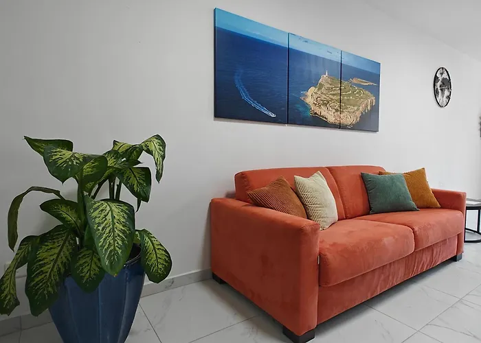 Apartament The Exchange - Designer In With Side Sea View, 300 Metres Away From St. Paul's Bay