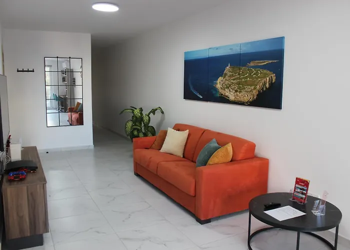 Apartament The Exchange - Designer In With Side Sea View, 300 Metres Away From St. Paul's Bay