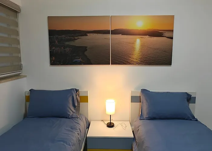 The Exchange - Designer In With Side Sea View, 300 Metres Away From Apartamento *