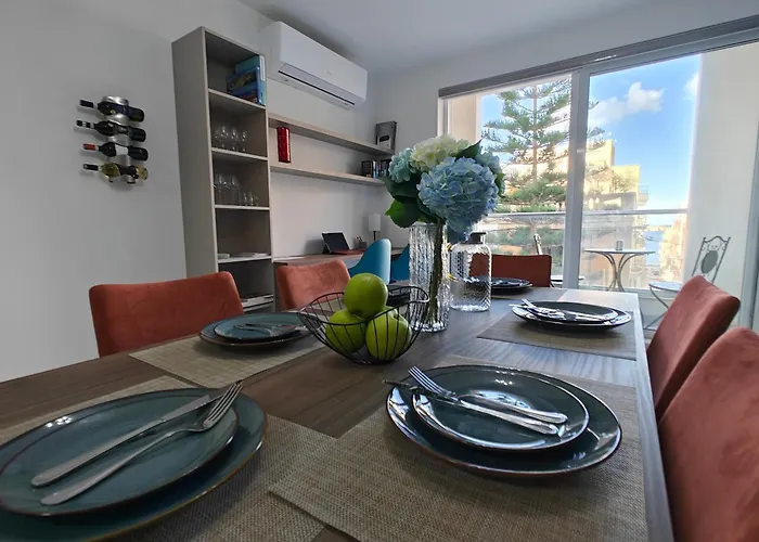 The Exchange - Designer In With Side Sea View, 300 Metres Away From Lejlighed