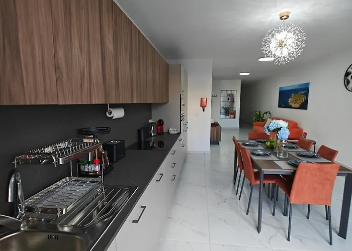 The Exchange - Designer In With Side Sea View, 300 Metres Away From * San Pawl il-Baħar