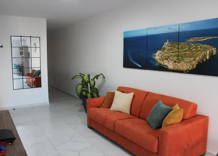 The Exchange - Designer In With Side Sea View, 300 Metres Away From Lejlighed